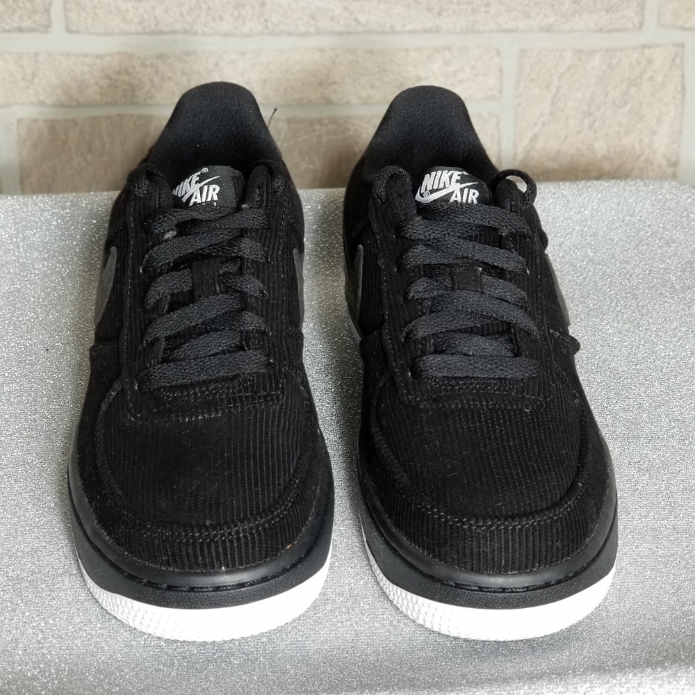 Nike Air Force 1 Low - Picture 2 of 4